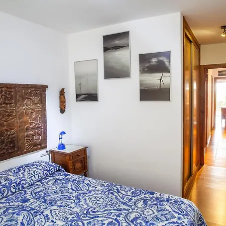 아파트 Cozy House, Front, Pool, Wifi 타리파